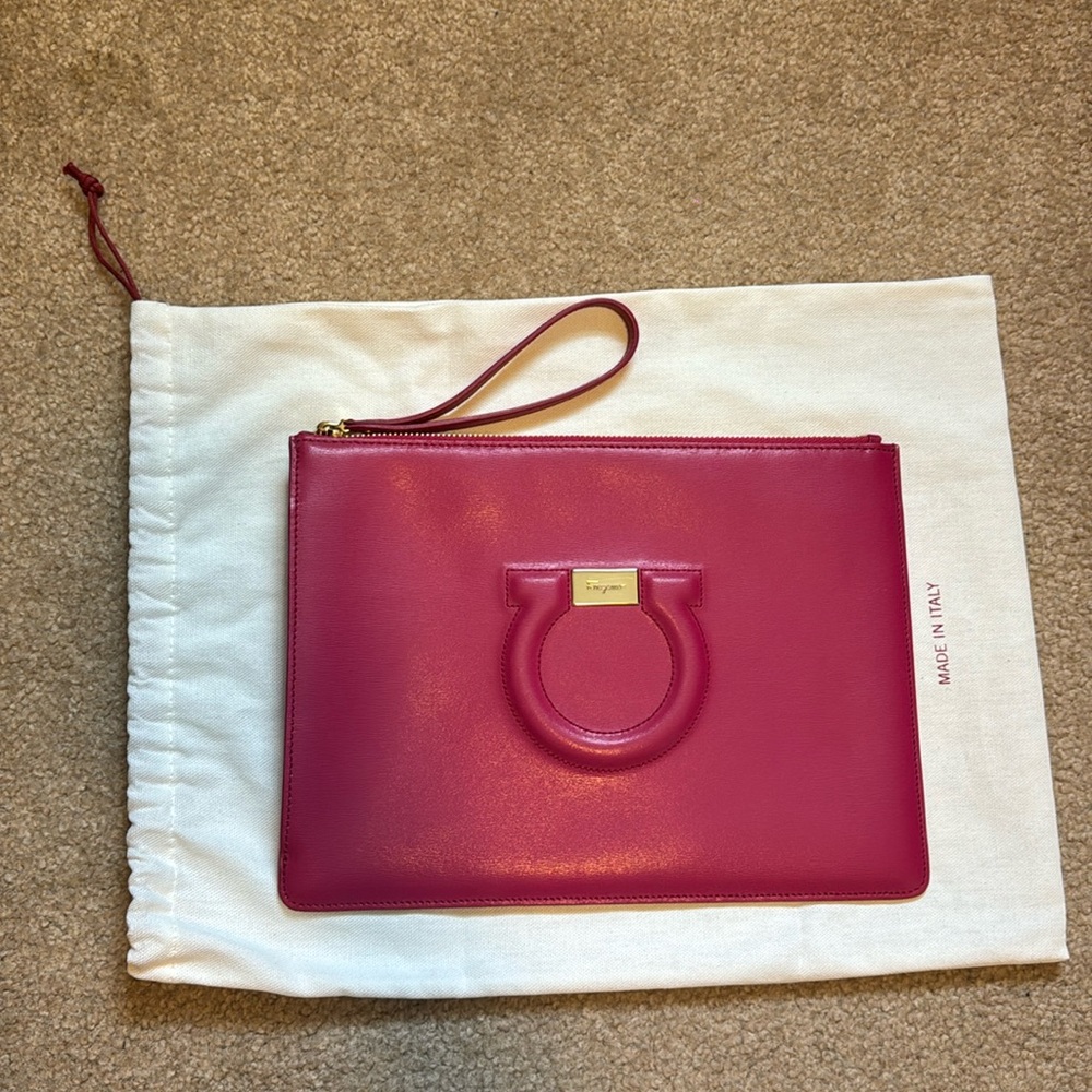 Salvatore Ferragamo leather wristlet